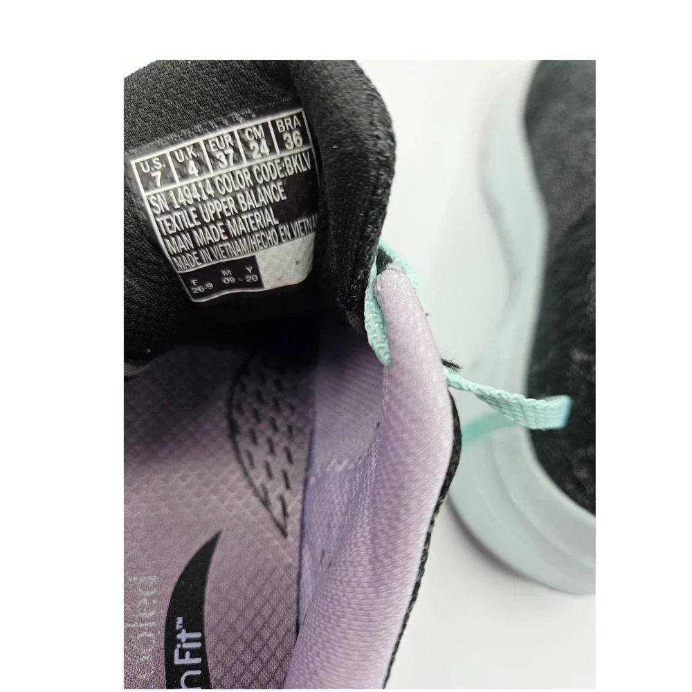 Skechers Women's Arch Fit Comfy Wave‎ Gray Purple Blue Laces Size 7